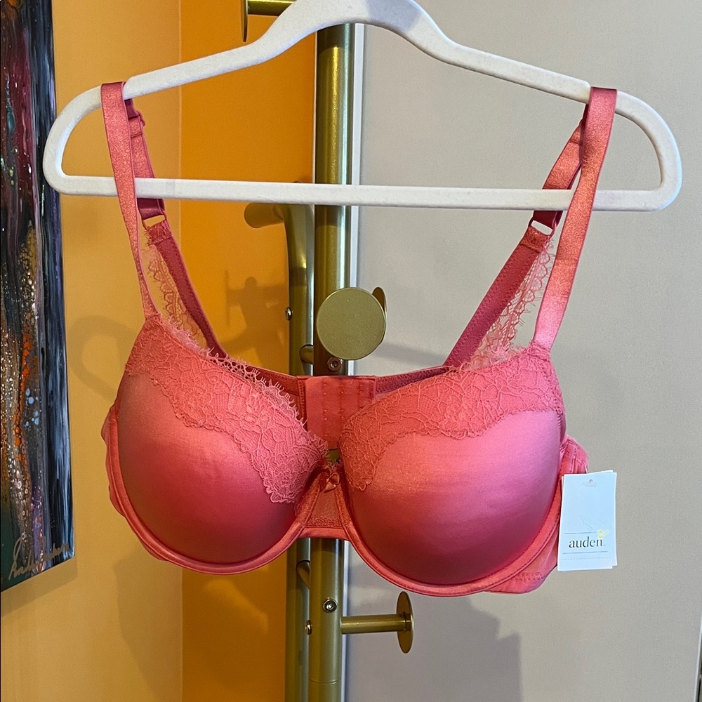 Auden Women's Coral Lace Bra